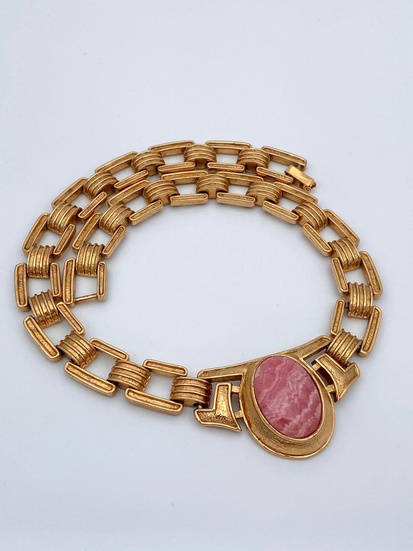 Collier rhodochrosite