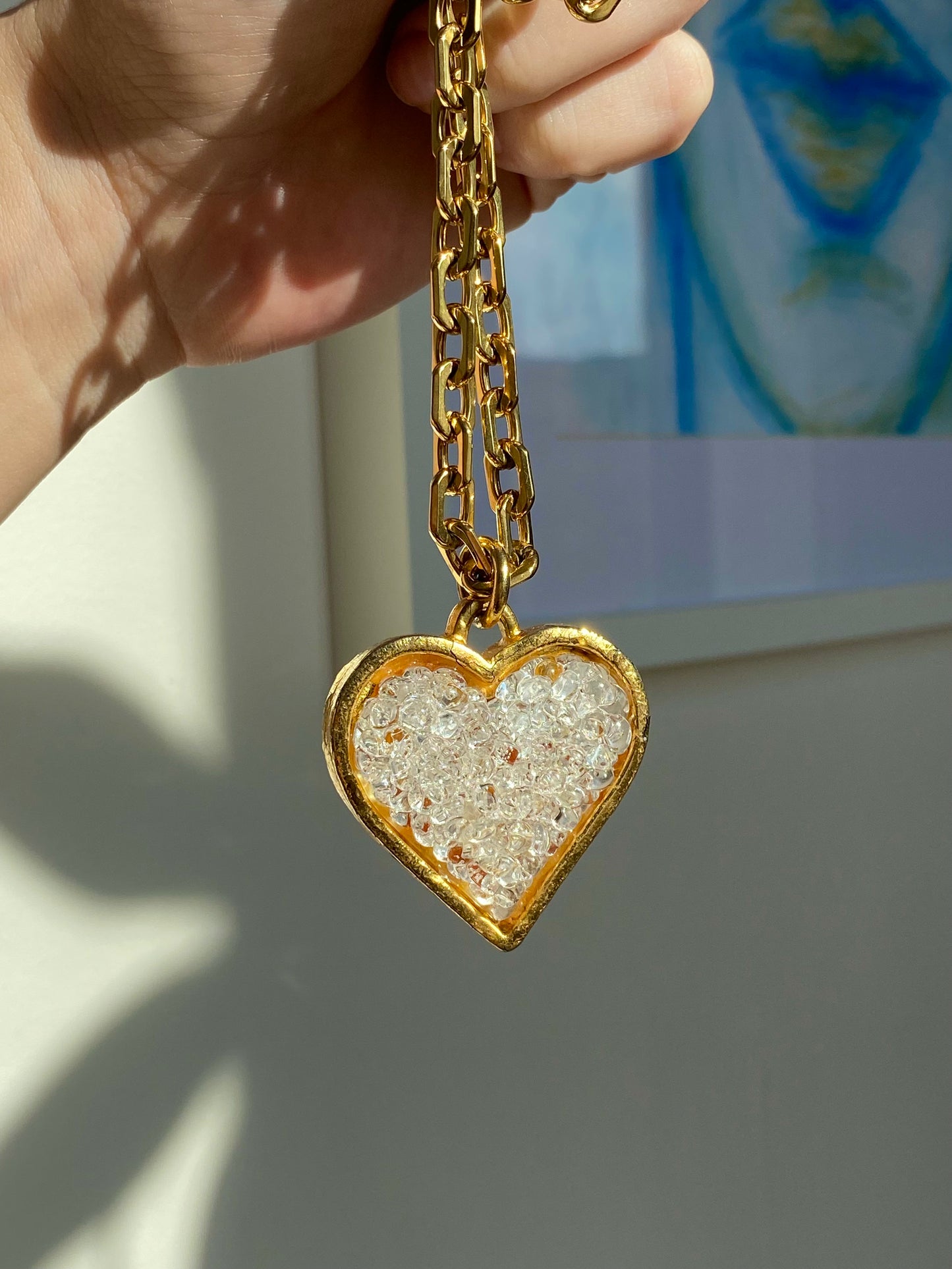Collier coeur résine