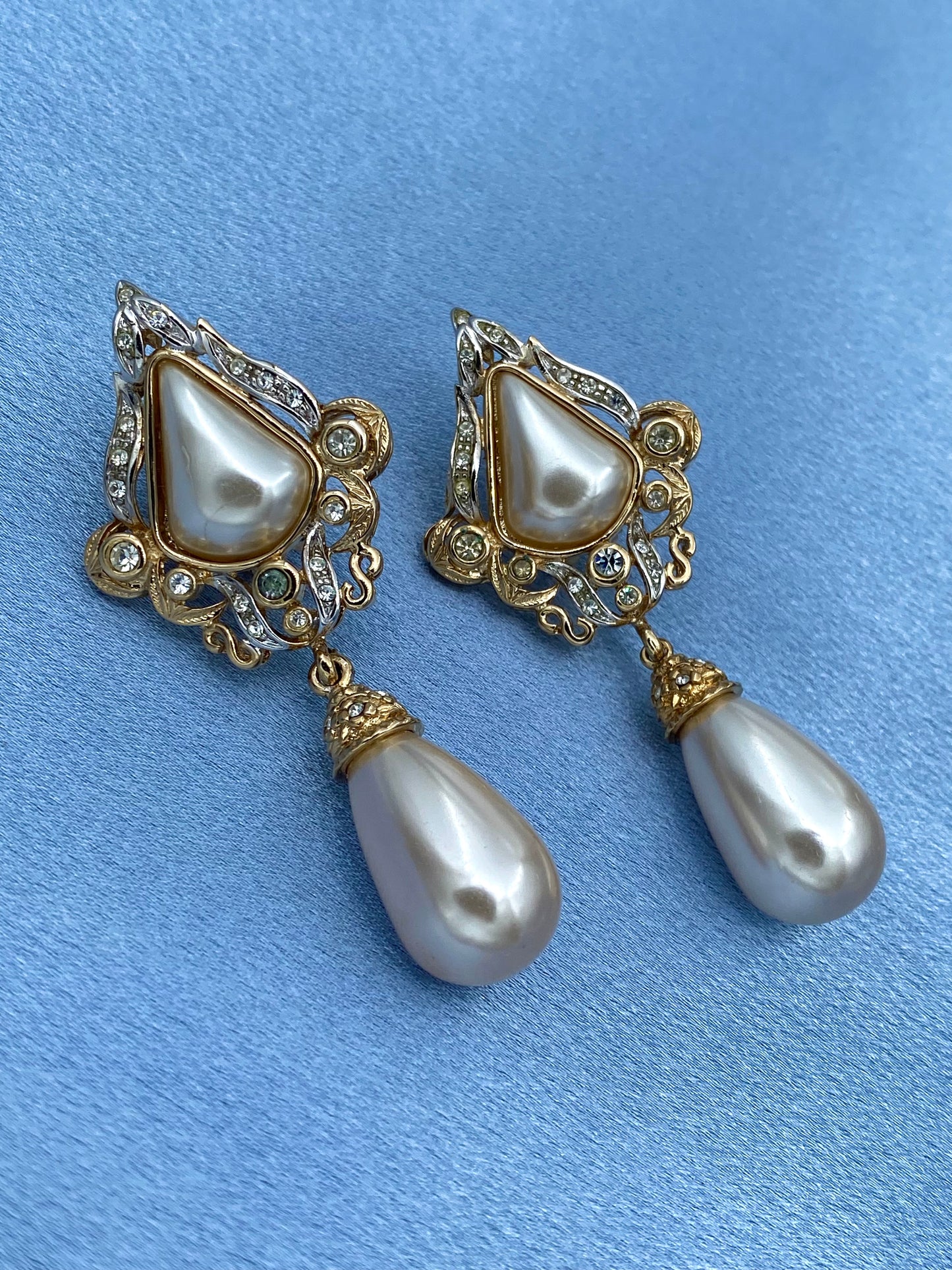 Boucles pendantes dramaaa