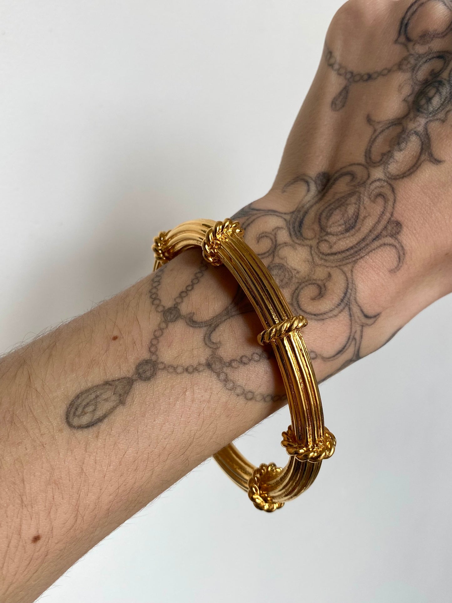 Bracelet jonc plaqué or