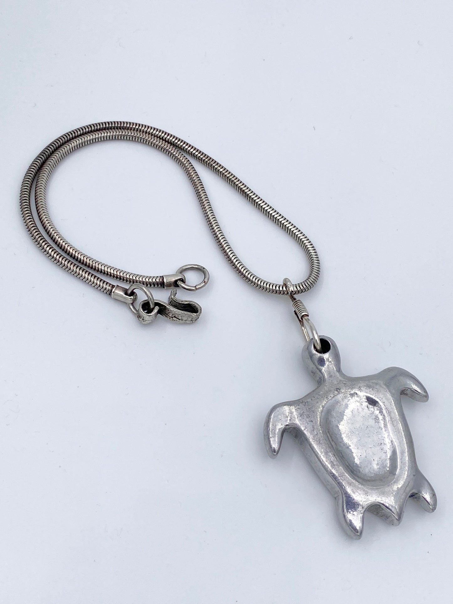 Collier tortue