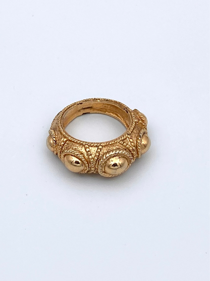 Bague patinée