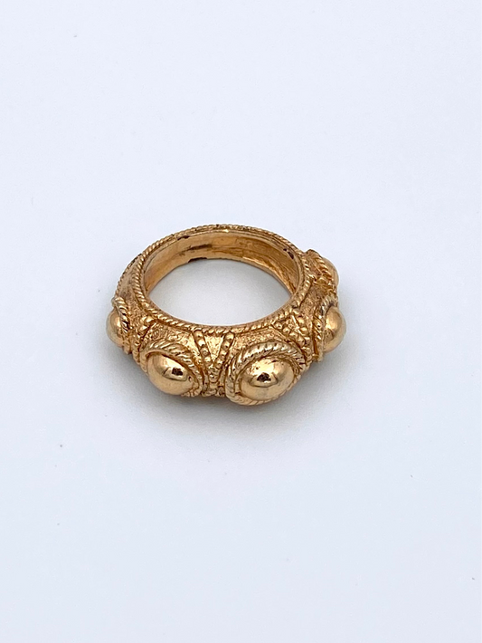 Bague patinée