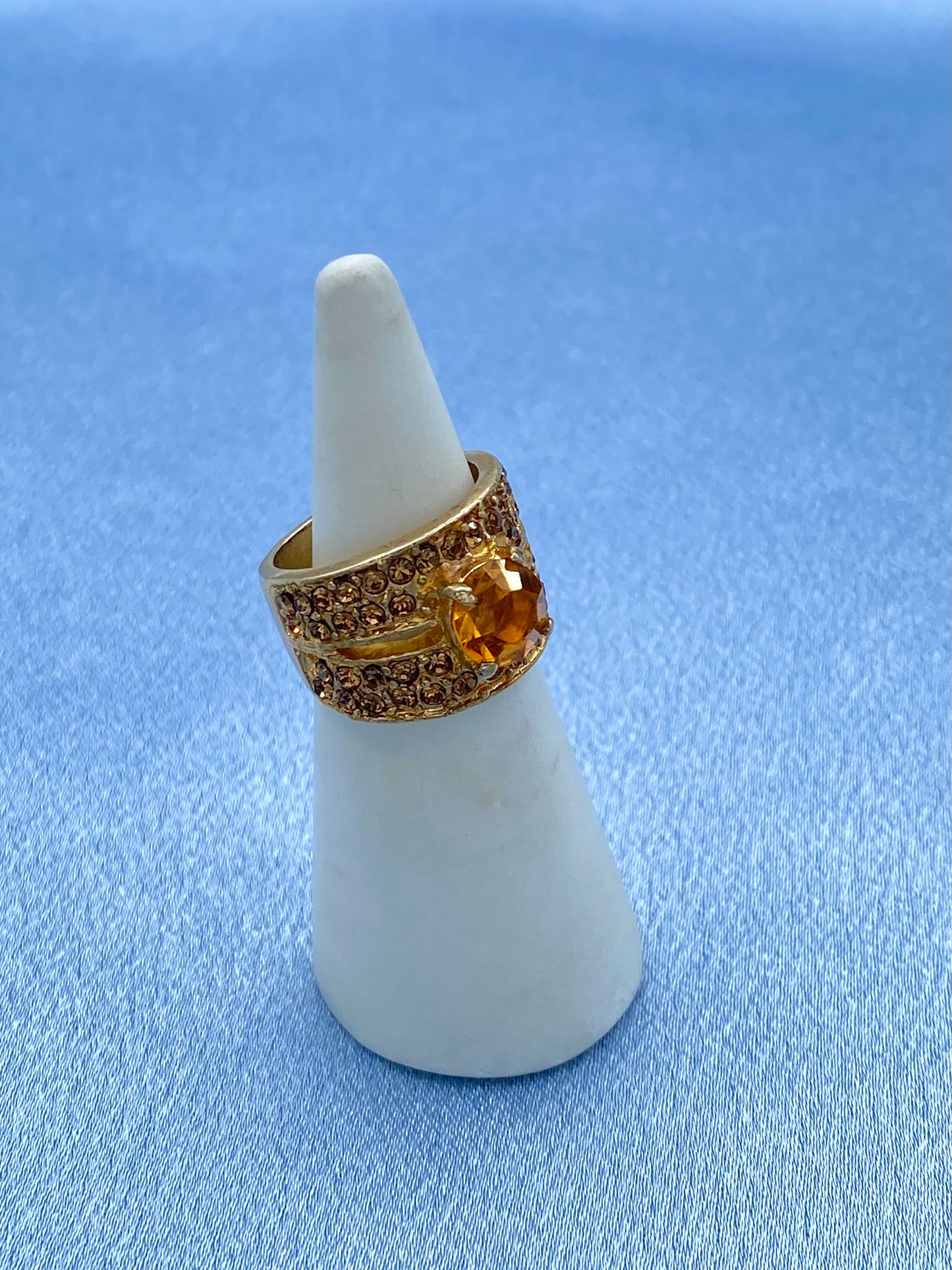Bague strassée
